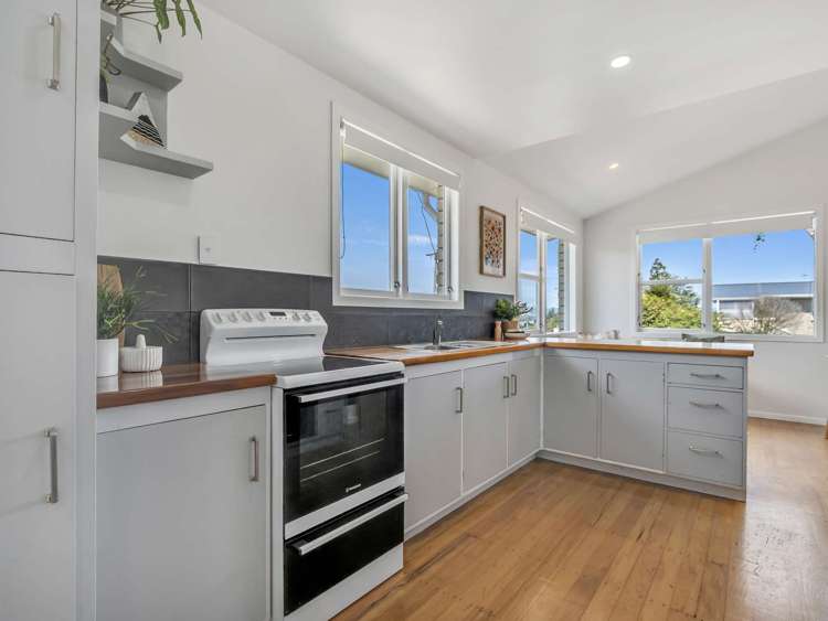 30 Hall Road Matua_5