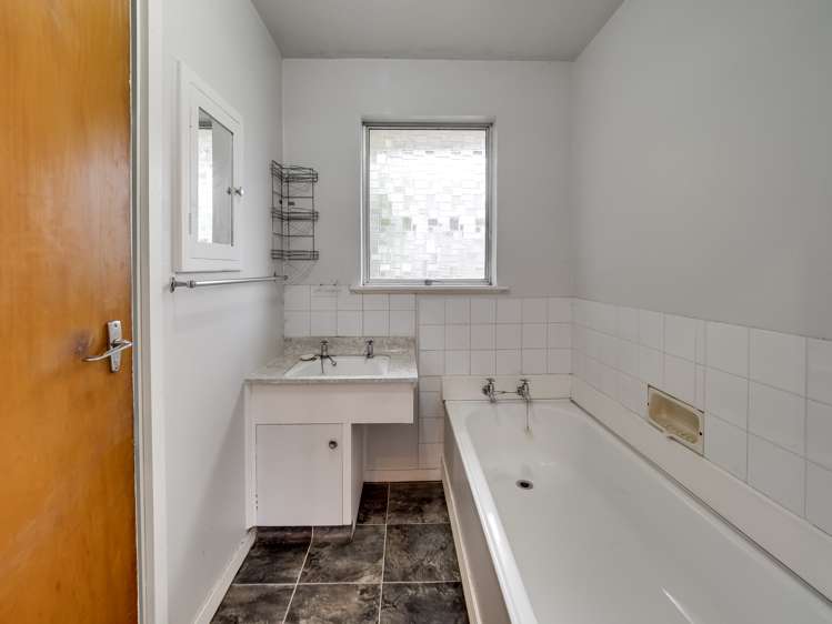 216 Hendersons Road Hoon Hay_12