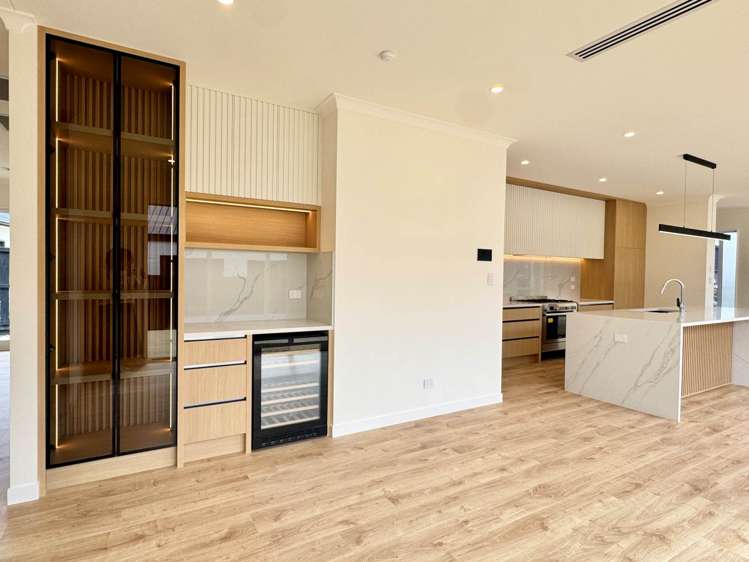 7 Tukutata Crescent Milldale_10