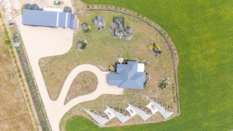 57 Golden Road Alexandra_29