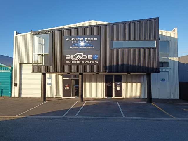 9 Oxford Mews (307 Queen Street) Richmond_1