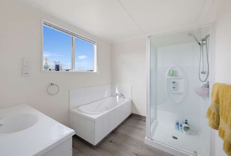 131 Tiromoana Road Eltham_26