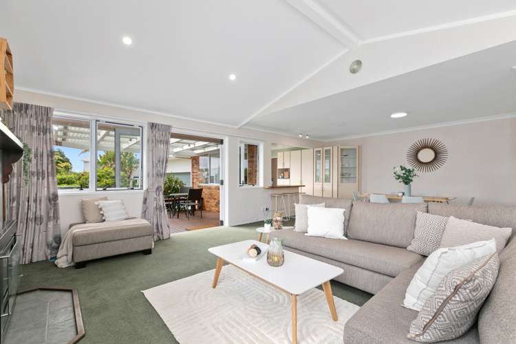 25 Hillcrest Road Otumoetai_7