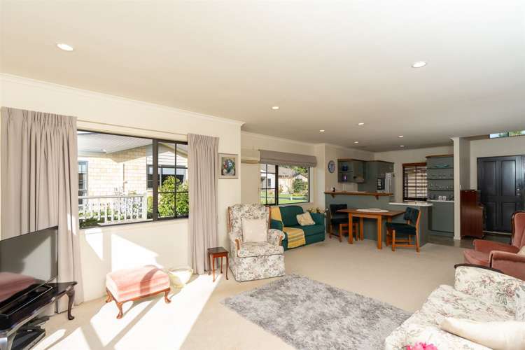 29/3 Turnbury Court Rototuna_5