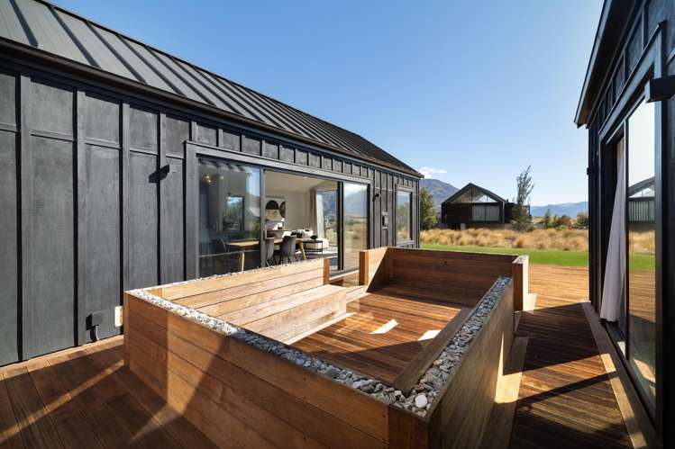19 Glenfiddich Road Jacks Point_17