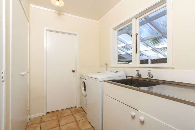 14a Coronation Road Epsom_15