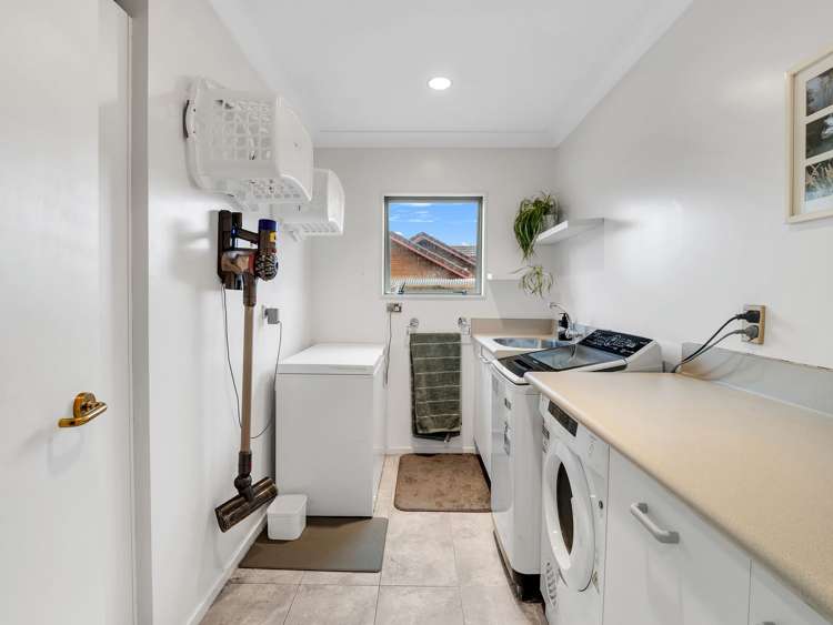 6 Holdsworth Drive Otamatea_30