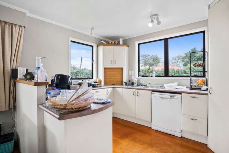 82 Rosella Road Mangere East_11