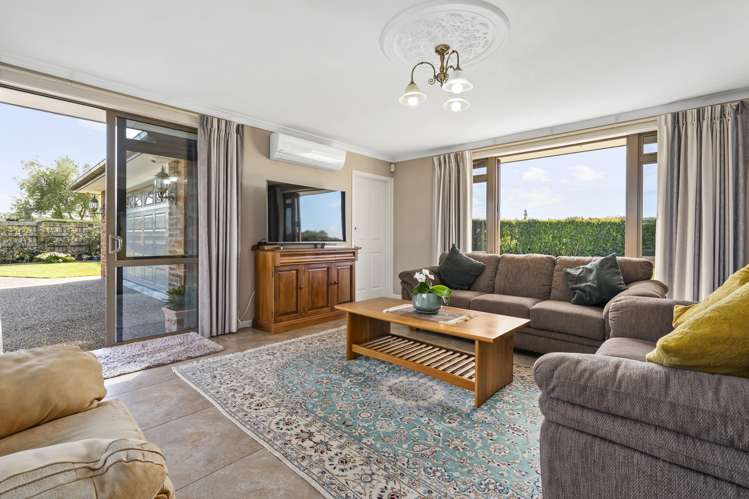 148 Amelia Place Leamington_9