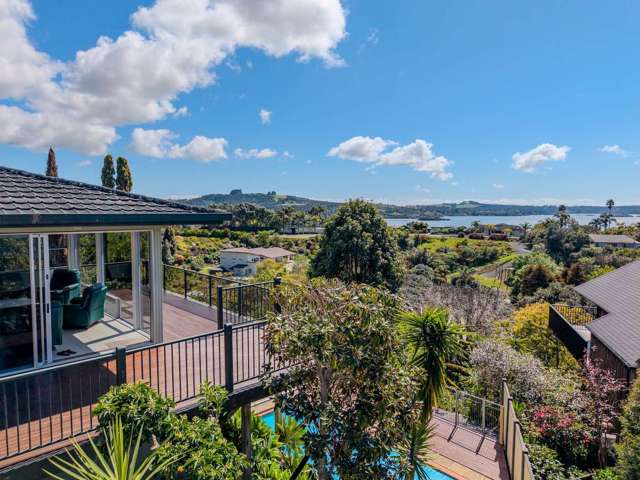 SPACE, COMFORT & WATER VIEWS