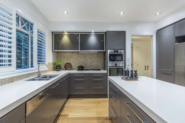 270 Hurstmere Road Takapuna_11