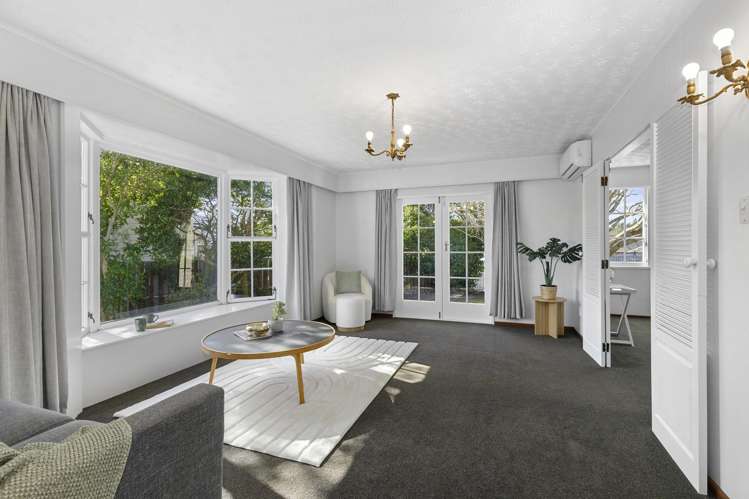 27 Sunbrae Drive Silverstream_1