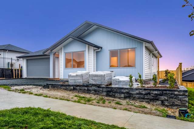 6 Snowden Road Wainui_1