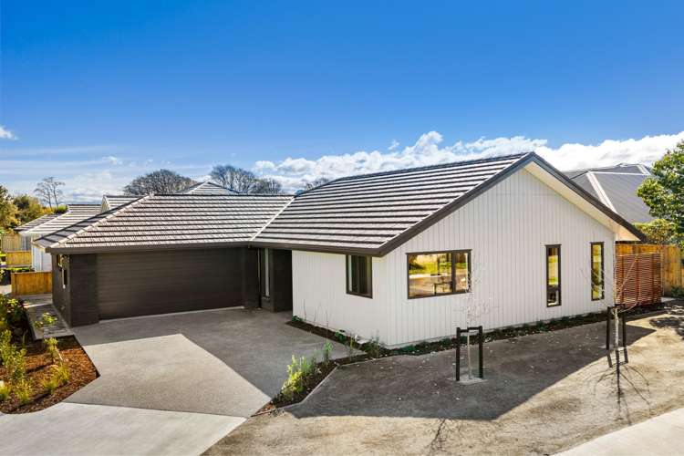 11 Magnolia Drive Springlands_46