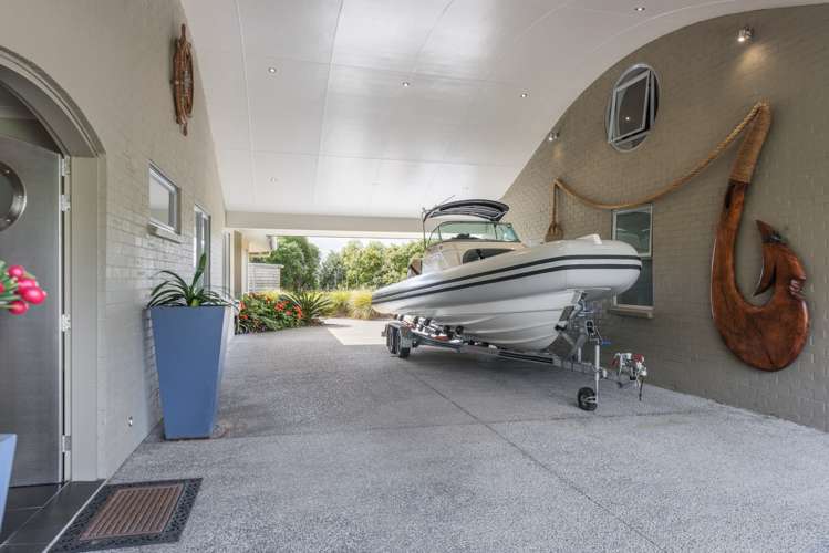 389 Clifton Road Whitford_24