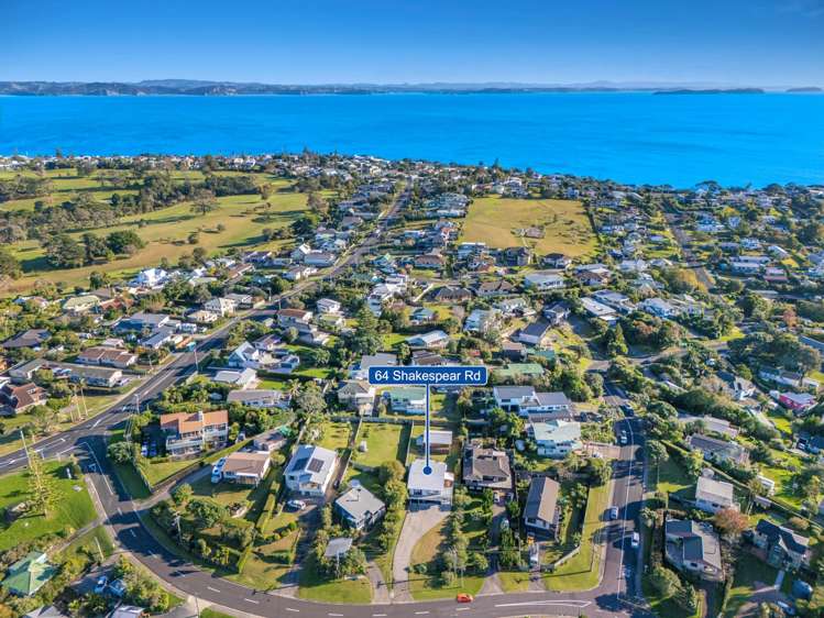 64 Shakespear Road Army Bay_33