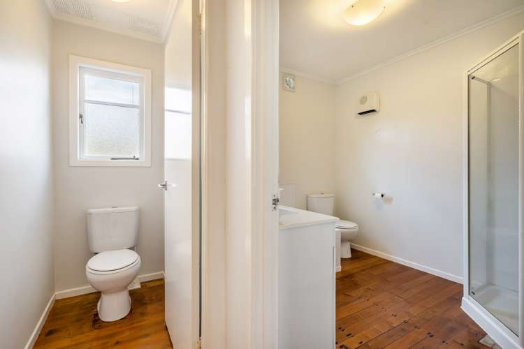 42a Old Lake Road Narrow Neck_23