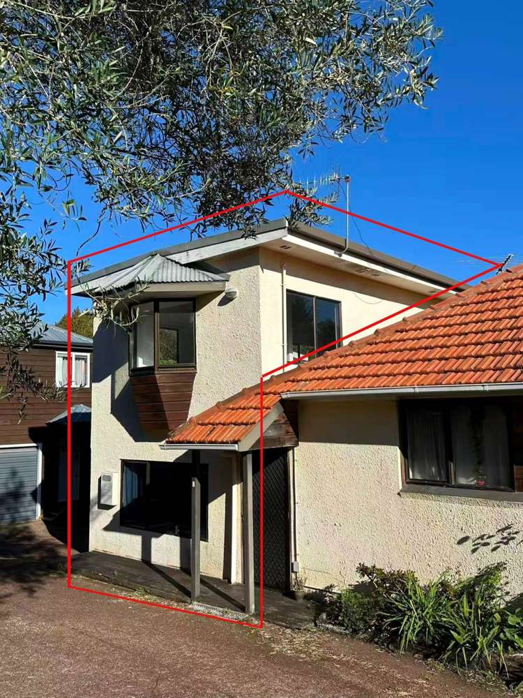 2/42 Lingarth Street_0