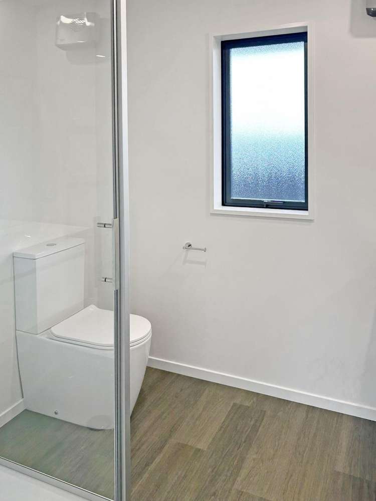 27 Collisson St Leeston_7