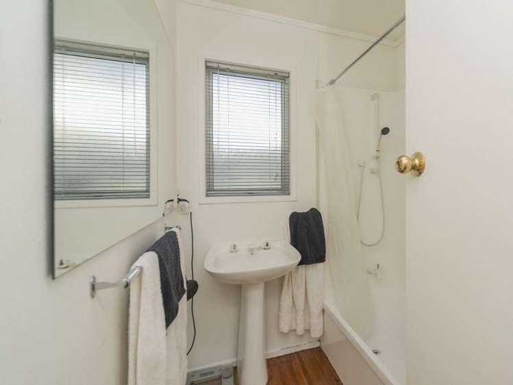 19 Arapiki Road Stoke_12