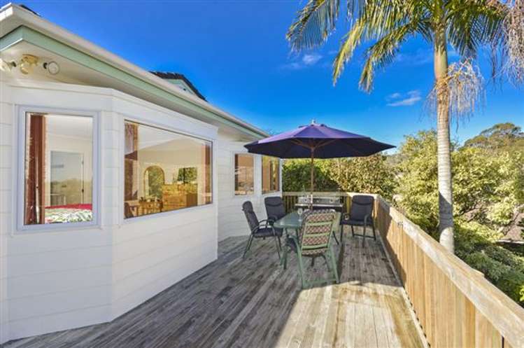 8 Tree View Avenue Glenfield_29