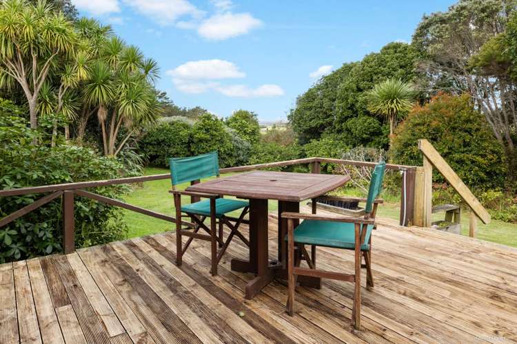 146 Cooper Road Pollok_11