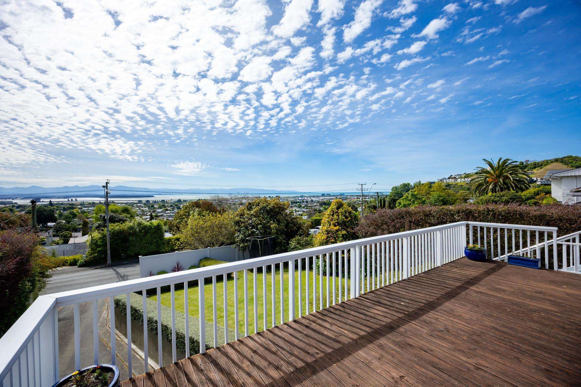 115 The Ridgeway Stoke_0