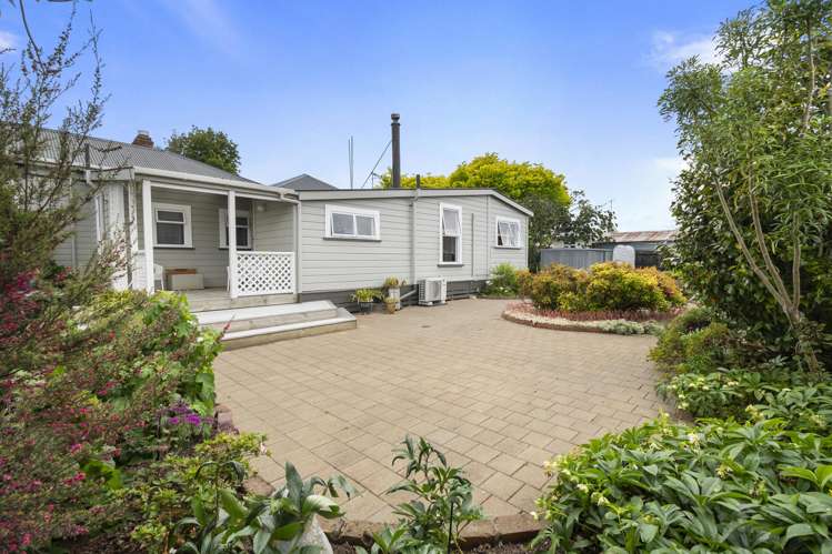 19 Johnson Street Bulls_24