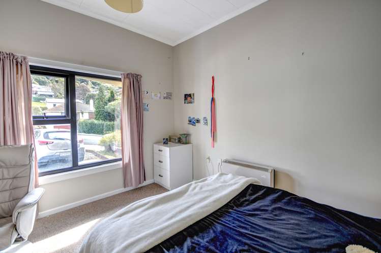 5 Athol Place Ravensbourne_5