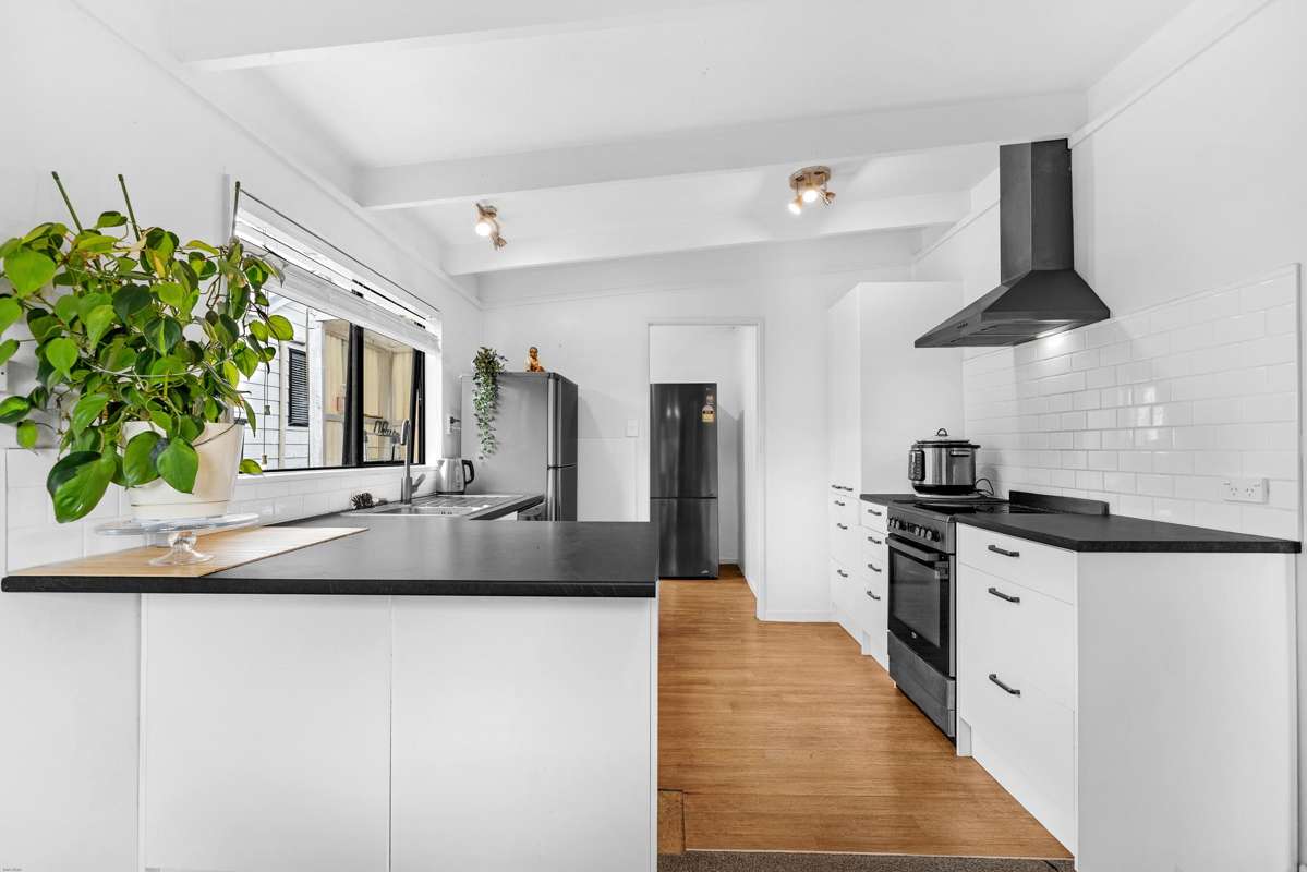 11 Cape Hill Road_1