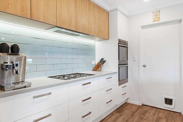 6 Gavinike Place Waimauku_7