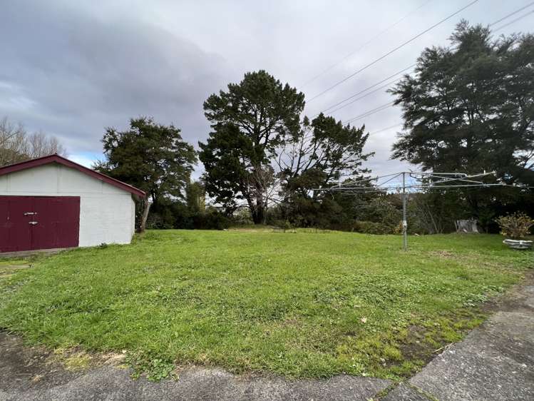2178 Great North Road 10016_10