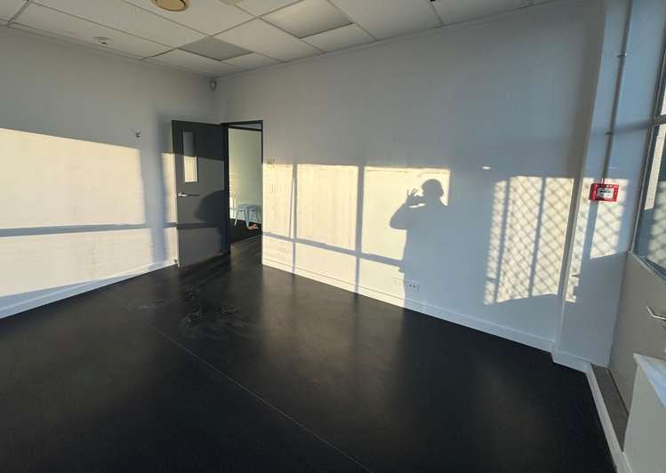 105 High Street Hutt Central_3