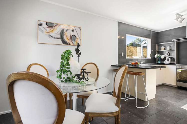 12a Owairaka Avenue Mount Albert_6