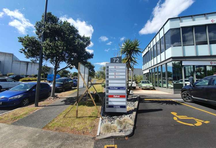 Unit B4/72 Apollo Drive Rosedale_8