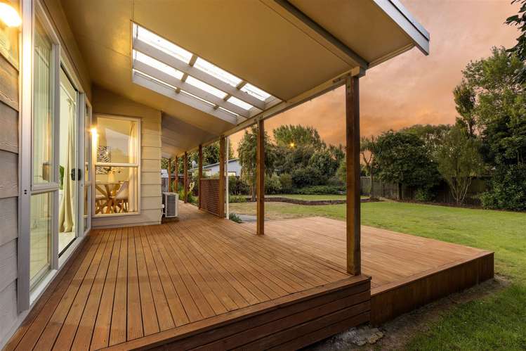 29a Lakewood Drive Burwood_19