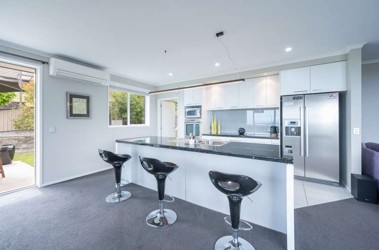 3 Norfolk Place Stoke_2