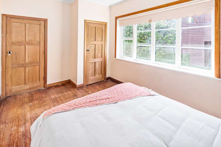 13 Kinghorne Street Strathmore Park_7