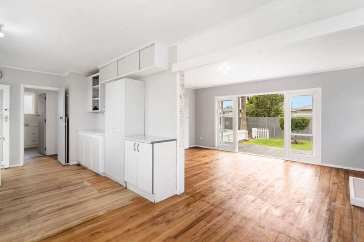 18 Resolute Way Papakura_9