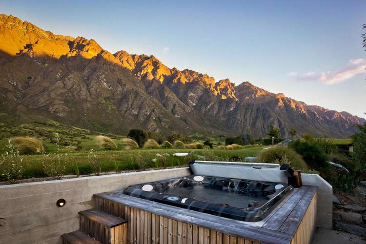 6 Stockyard Lane Jacks Point_15