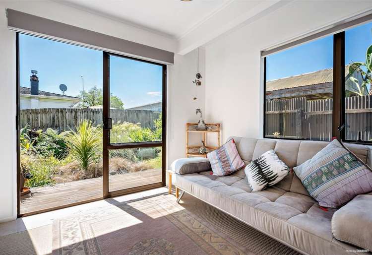 2/227 Shirley Road Papatoetoe_9