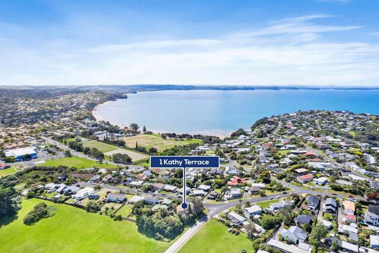 1 Kathy Terrace Stanmore Bay_2