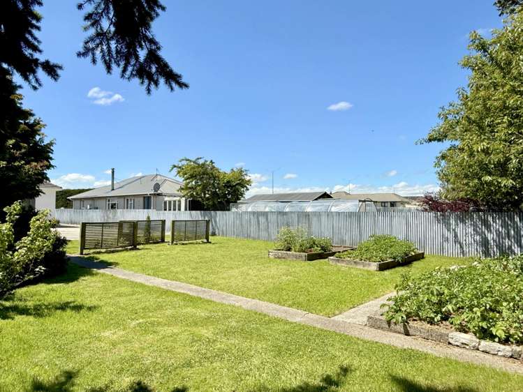 607 Tweed Street Newfield_40