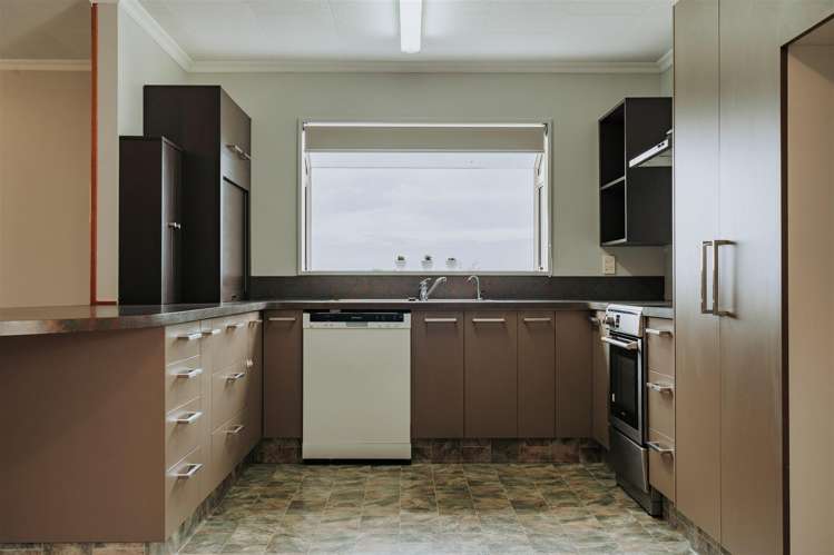 7 Michies Road Balclutha_5