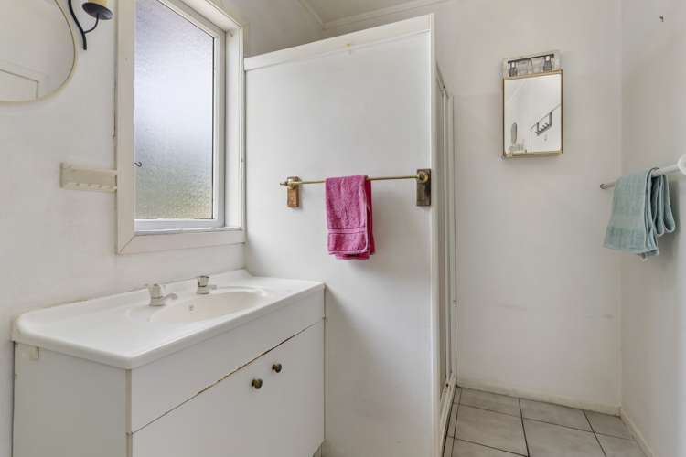 29 Tennessee Avenue Mangere East_11