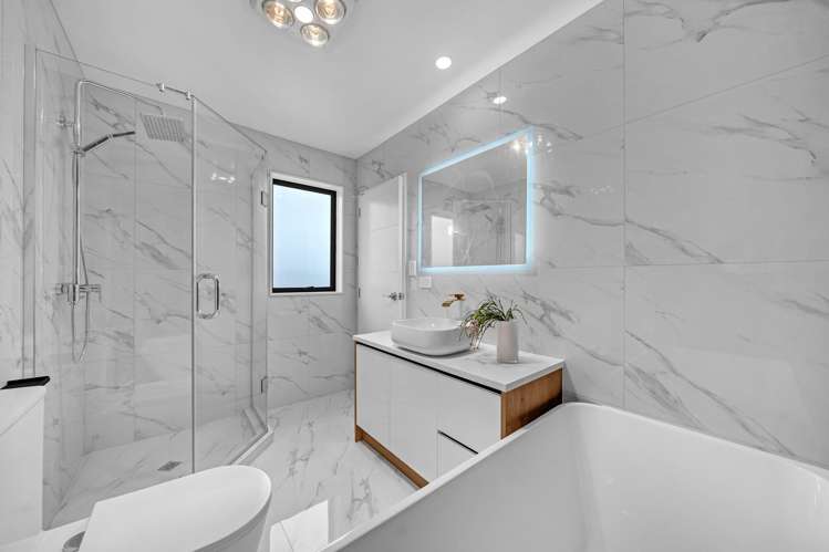 82 Koromeke Street Flat Bush_27