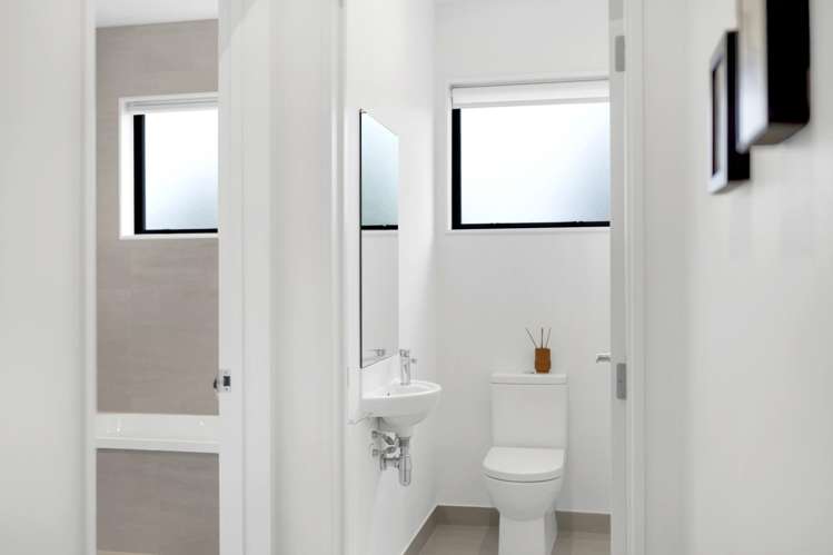 183 Ninth View Avenue Beachlands_14