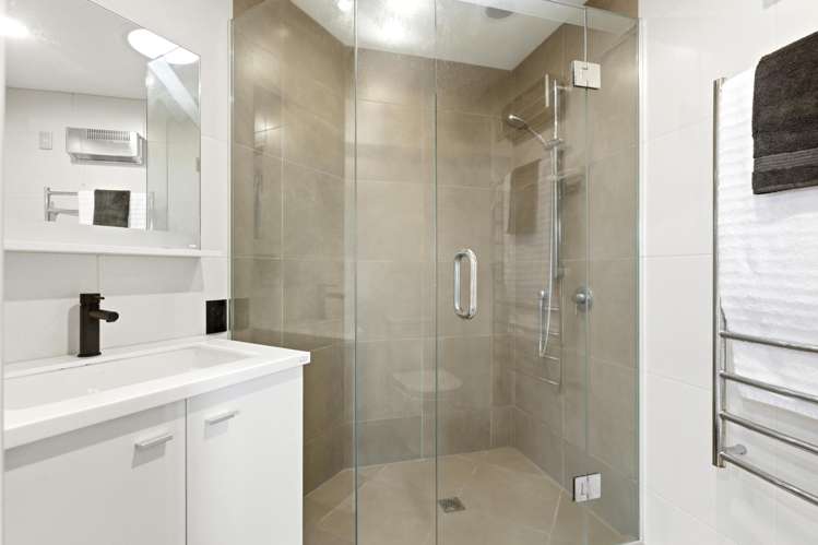 99 Grovenor Drive Orewa_30