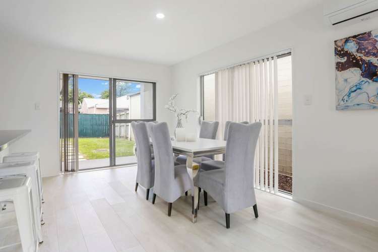 6 Popokatea Drive Takanini_10