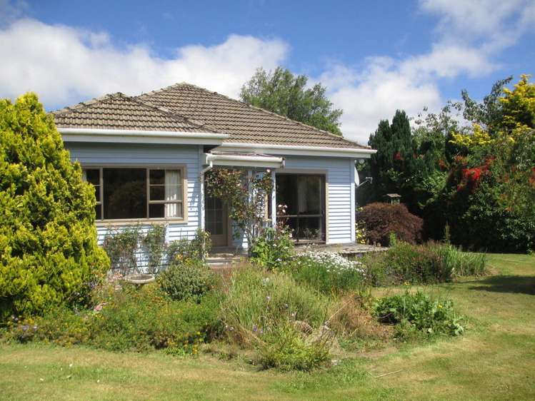 869 Tahakopa Valley Road Catlins Surrounds_29